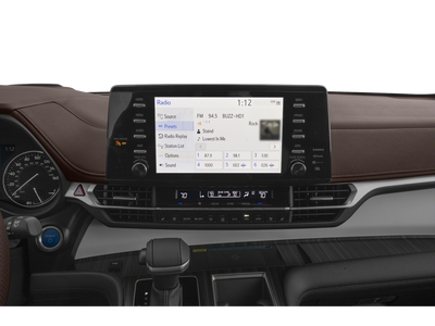 2025 Toyota Sienna Platinum 7 Passenger