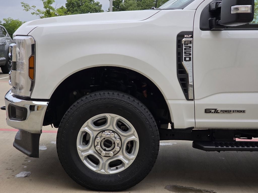 2025 Ford F-250SD XLT