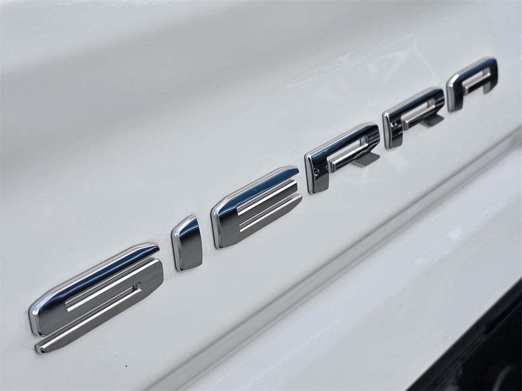 2025 GMC Sierra 2500HD AT4