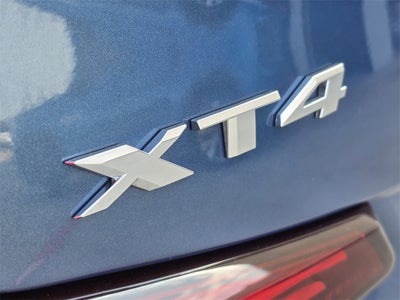 2025 Cadillac XT4 Premium Luxury