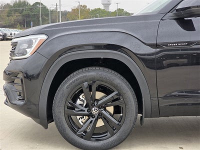 2026 Volkswagen Atlas Cross Sport 2.0T SEL R-Line Black