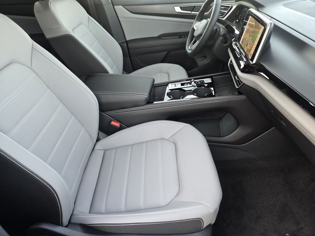 2026 Volkswagen Atlas Cross Sport 2.0T SEL R-Line Black