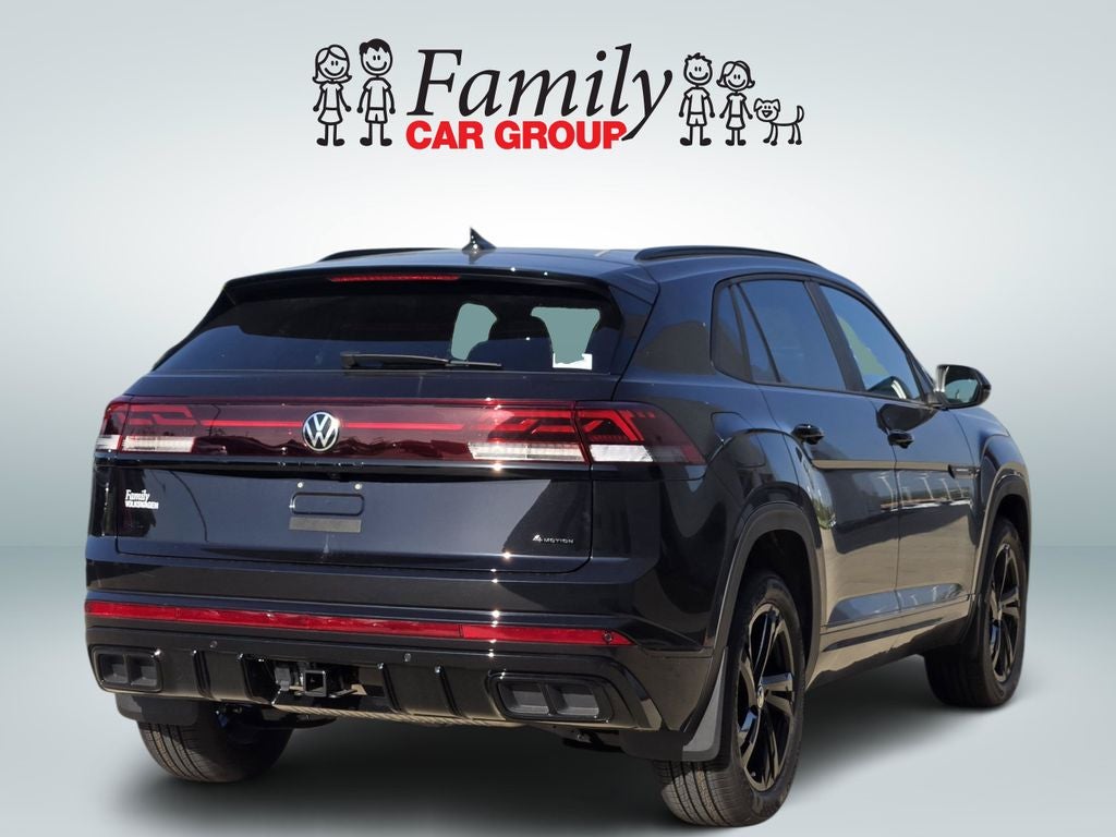 2026 Volkswagen Atlas Cross Sport 2.0T SEL R-Line Black