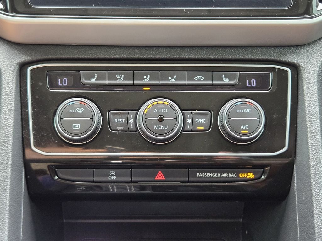 2022 Volkswagen Atlas 3.6L V6 SEL R-Line