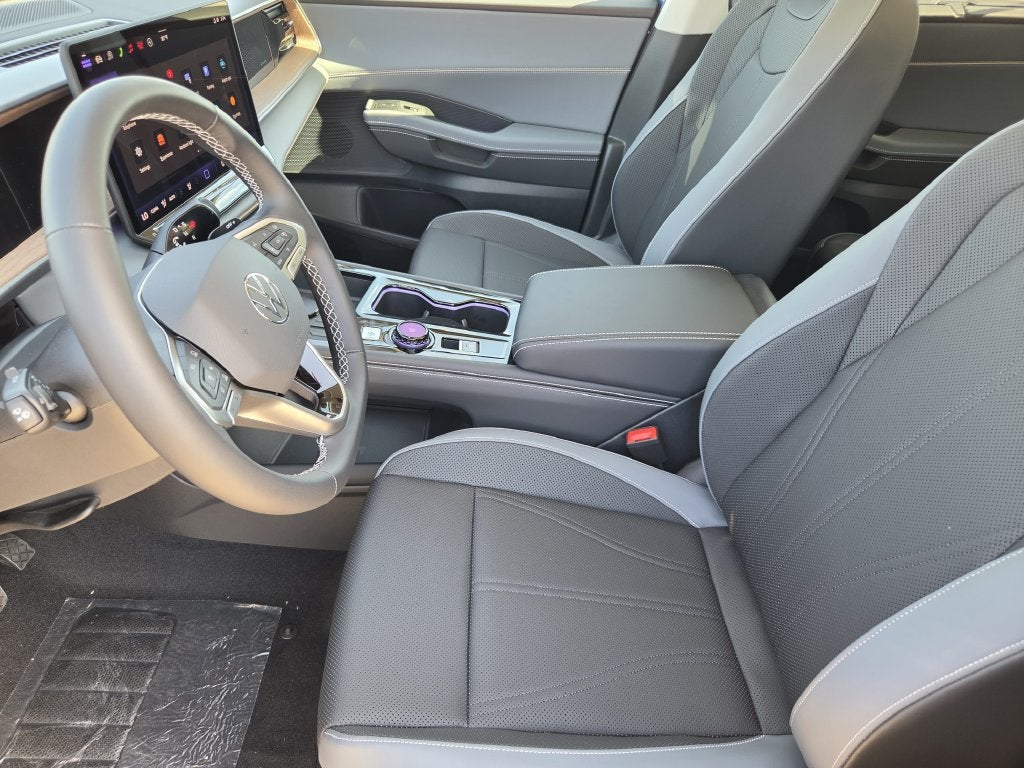 2027 Volkswagen Atlas SE