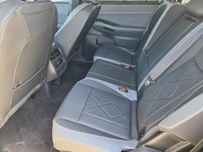 2027 Volkswagen Atlas SEL R-Line