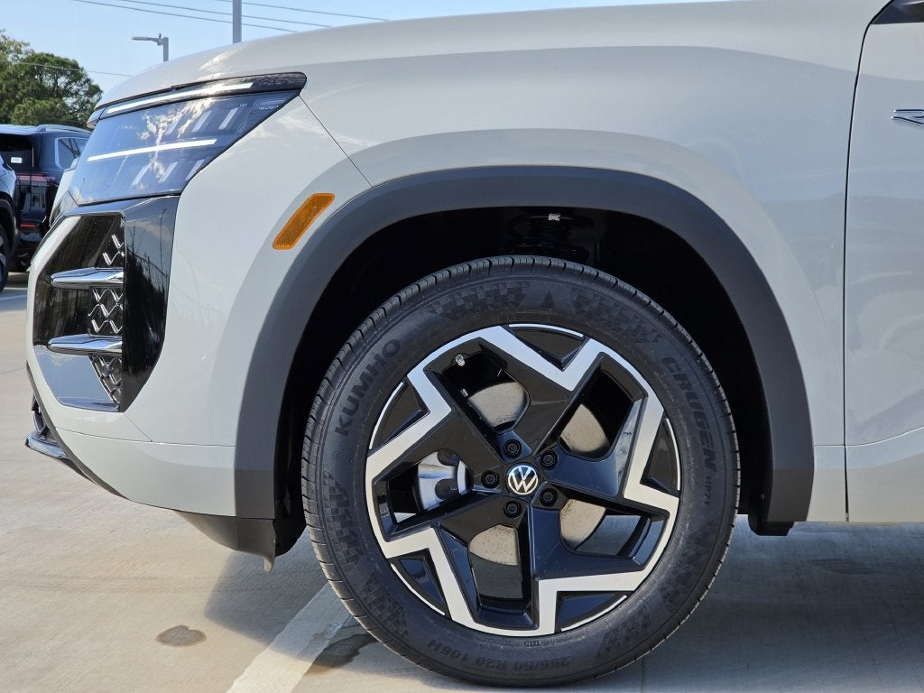 2027 Volkswagen Atlas SEL R-Line