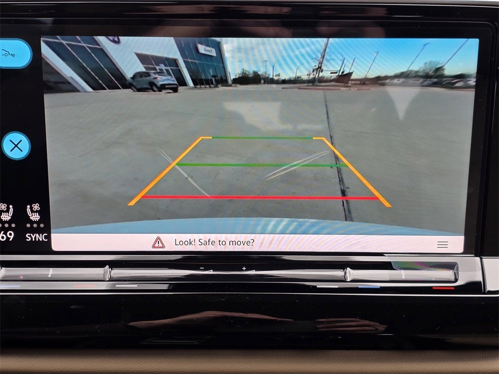 2026 Volkswagen Atlas Cross Sport 2.0T SE