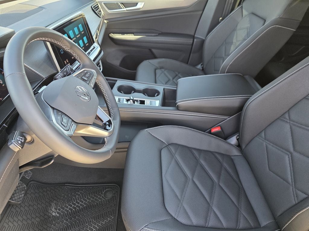 2026 Volkswagen Atlas Cross Sport 2.0T SE