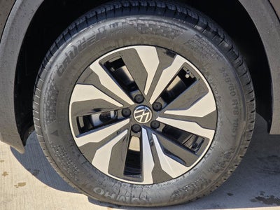 2026 Volkswagen Atlas Cross Sport 2.0T SE