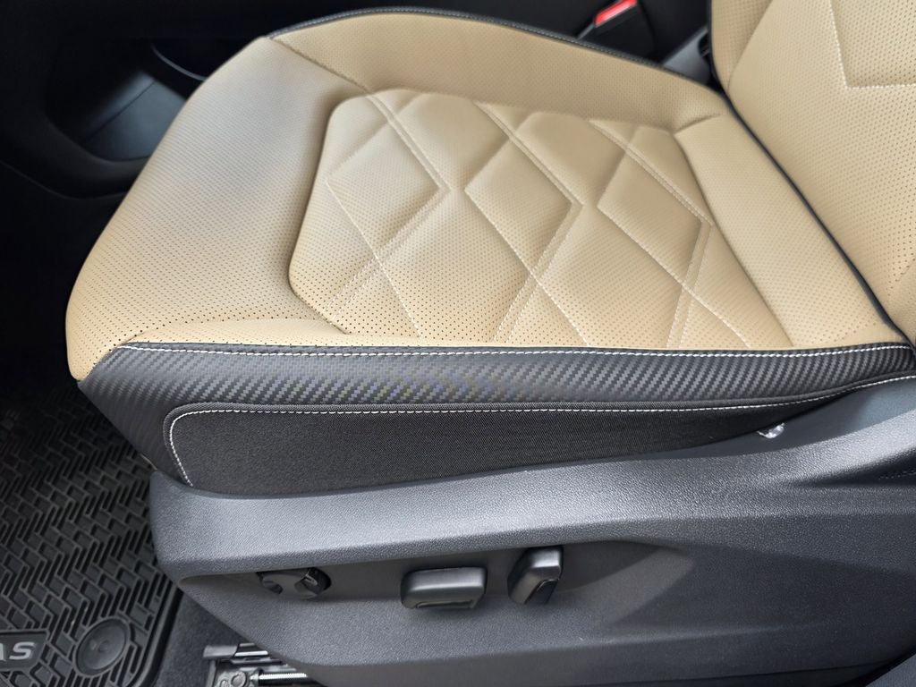 2026 Volkswagen Atlas Cross Sport 2.0T SE