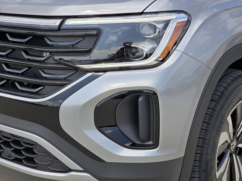 2026 Volkswagen Atlas Cross Sport 2.0T SE