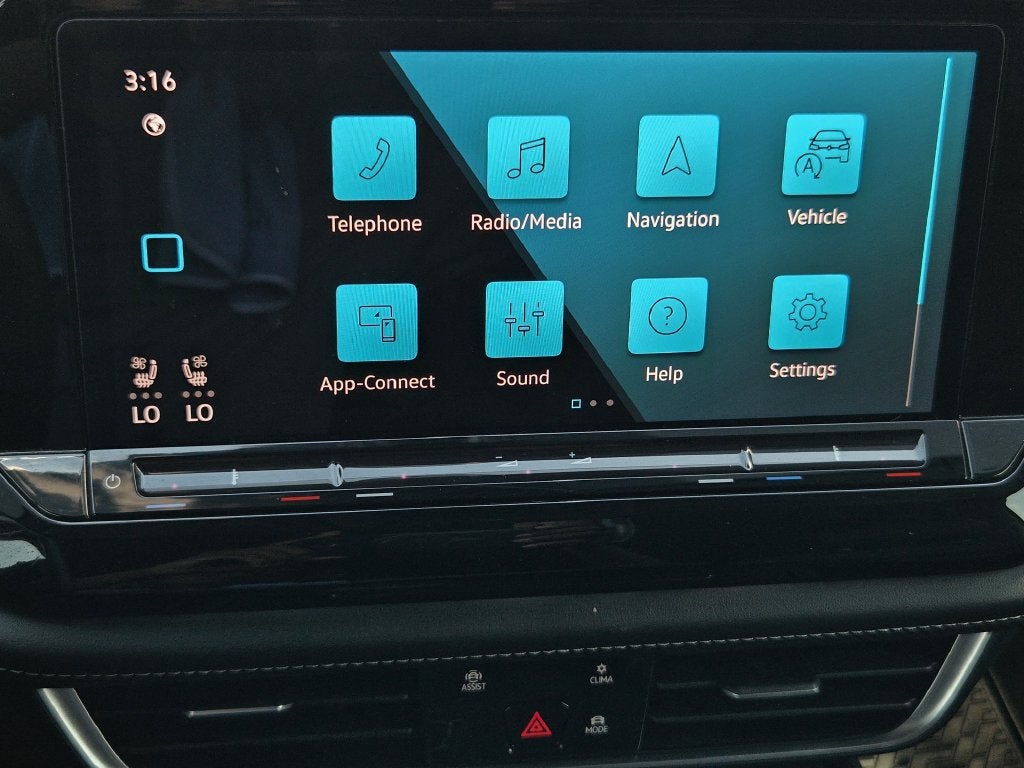 2024 Volkswagen Atlas 2.0T SE