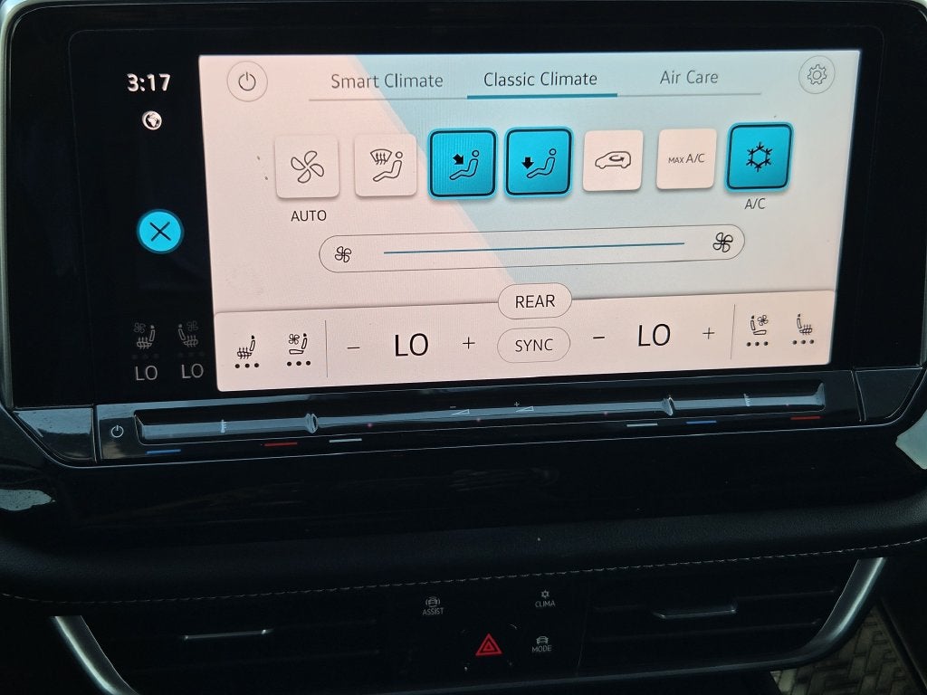2024 Volkswagen Atlas 2.0T SE