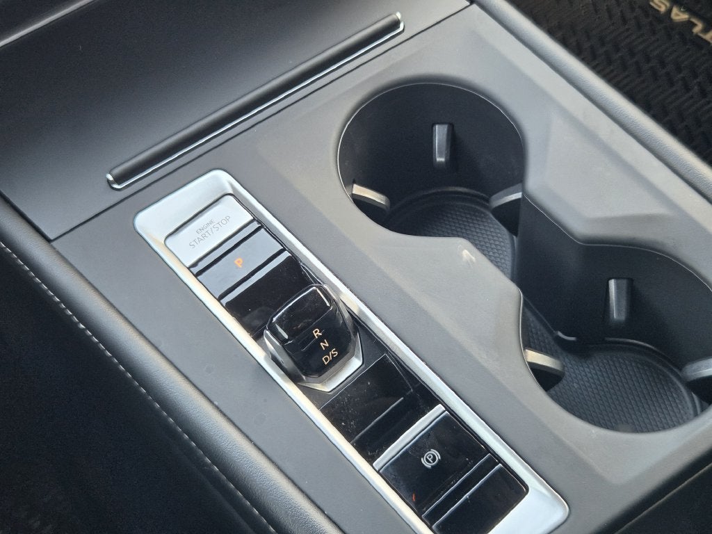 2024 Volkswagen Atlas 2.0T SE