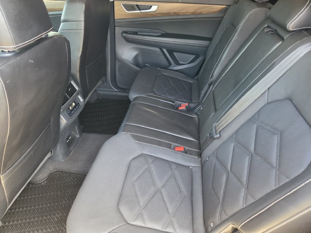 2024 Volkswagen Atlas 2.0T SE