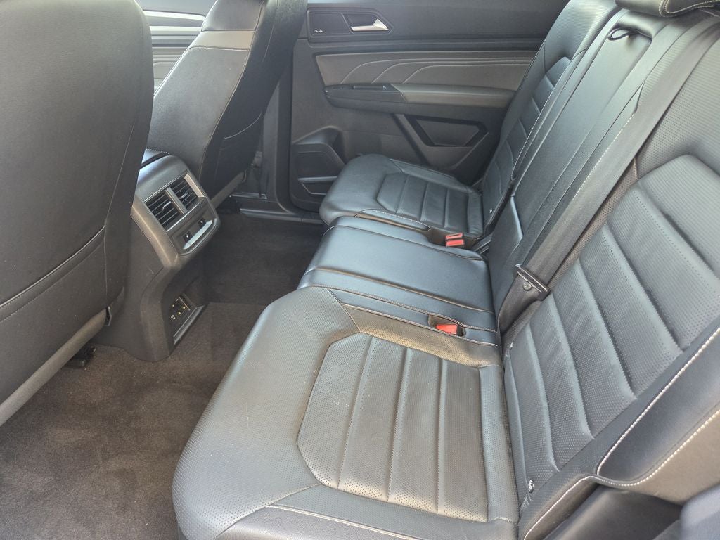 2023 Volkswagen Atlas Cross Sport 3.6L V6 SEL Premium R-Line