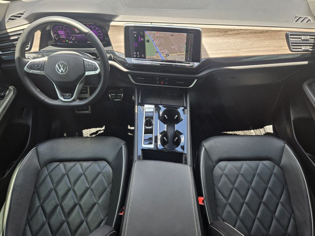 2024 Volkswagen Atlas 2.0T SEL Premium R-Line