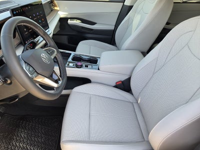 2027 Volkswagen Atlas SE w/Technology