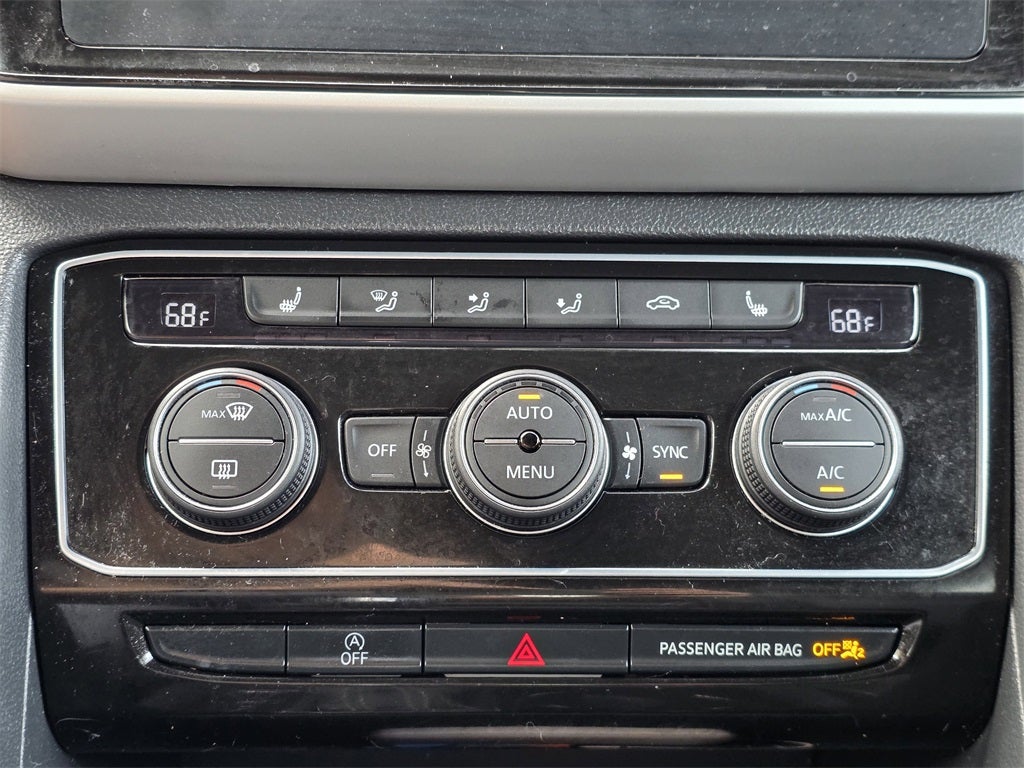 2023 Volkswagen Atlas Cross Sport 2.0T SE w/Technology