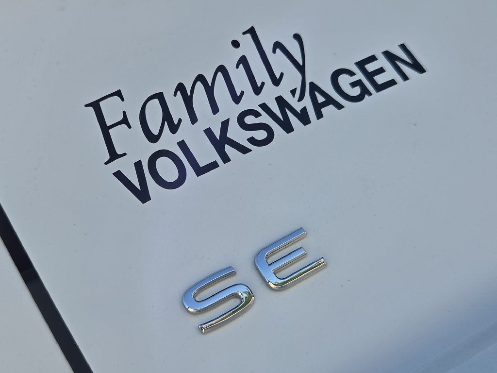 2026 Volkswagen Atlas Cross Sport SE w/Technology
