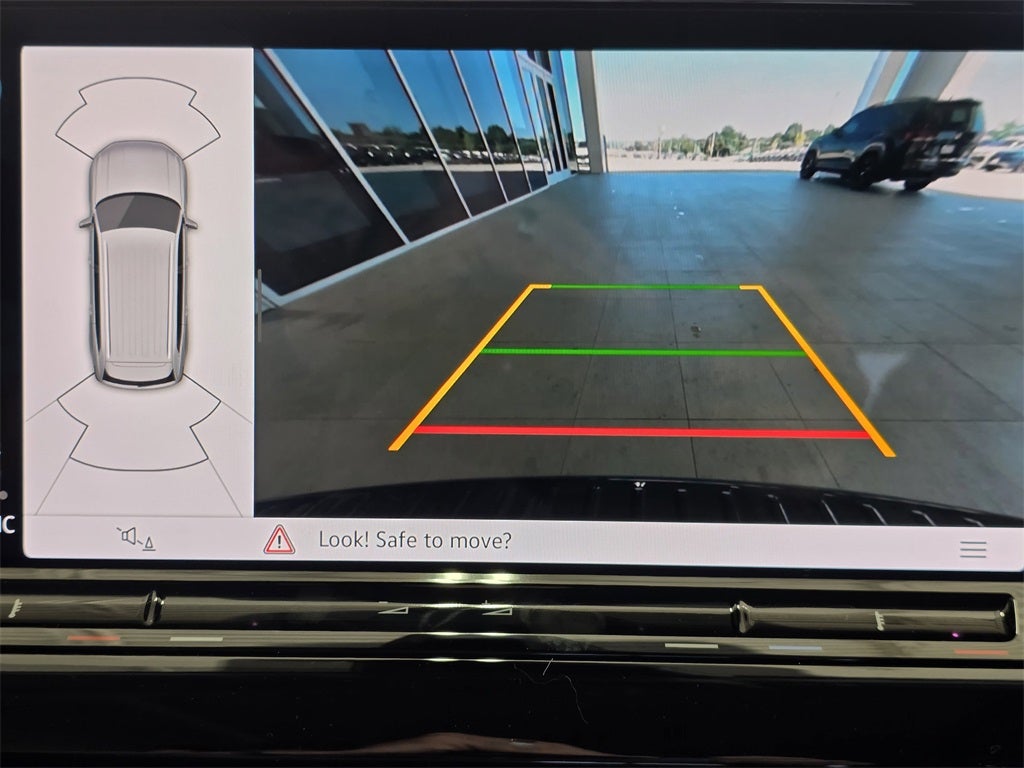 2026 Volkswagen Atlas 2.0T SE w/ Technology