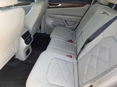 2025 Volkswagen Atlas 2.0T SE