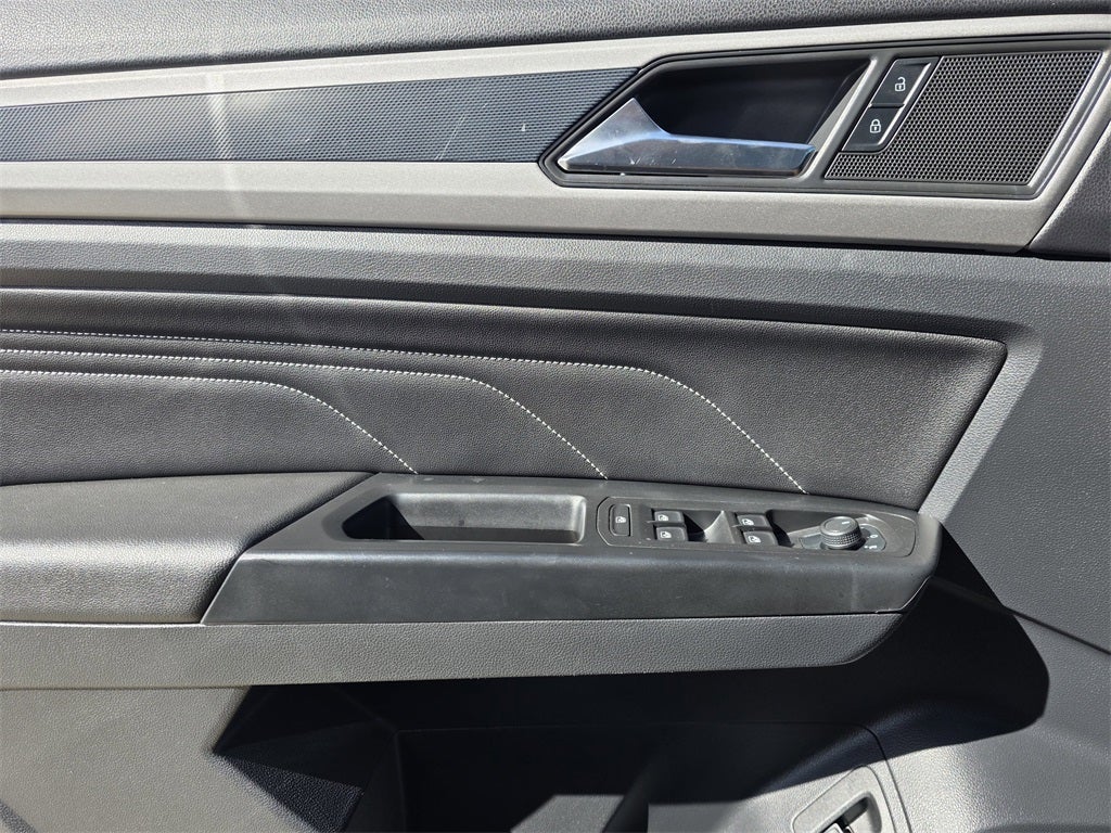 2020 Volkswagen Atlas Cross Sport 3.6L V6 SEL R-Line