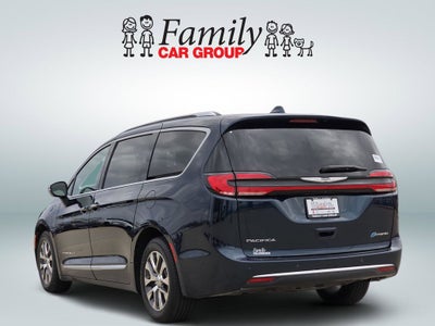2022 Chrysler Pacifica Hybrid Pinnacle