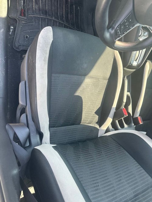 2020 Nissan Versa 1.6 SV