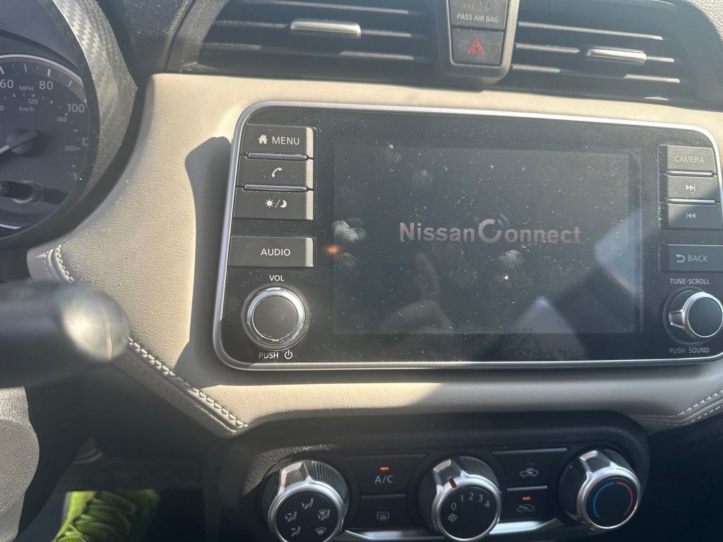 2020 Nissan Versa 1.6 SV