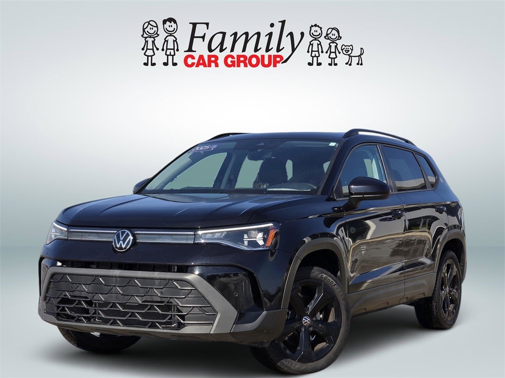 2025 Volkswagen Taos SE Black
