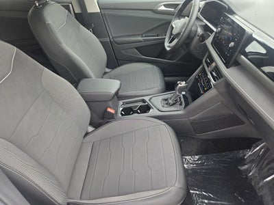 2026 Volkswagen Taos 1.5T SE Black