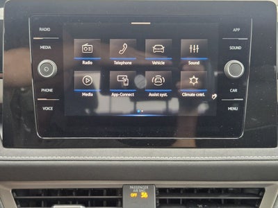 2026 Volkswagen Taos 1.5T SE Black