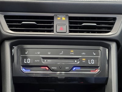 2026 Volkswagen Taos 1.5T SE Black