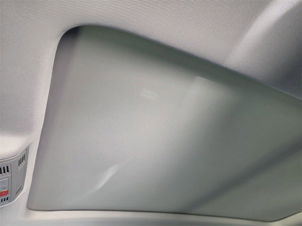 2026 Volkswagen Taos 1.5T SE Black