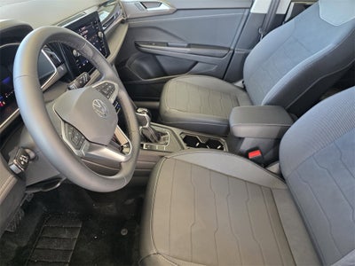 2026 Volkswagen Taos 1.5T SE Black