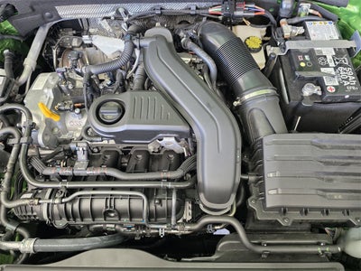 2025 Volkswagen Taos 1.5T SE Black