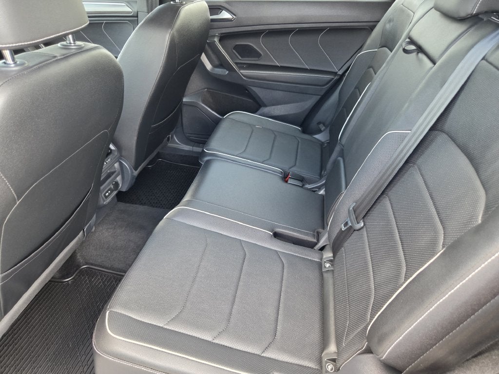 2023 Volkswagen Tiguan 2.0T SEL R-Line