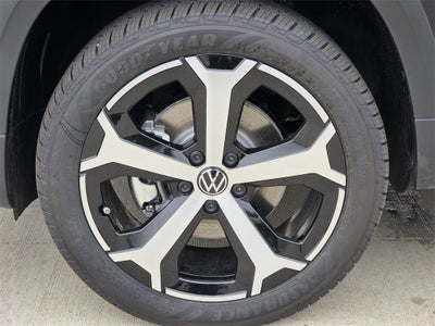 2026 Volkswagen Taos 1.5T SEL