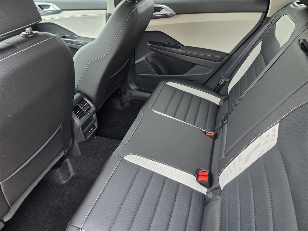 2026 Volkswagen Taos 1.5T SEL