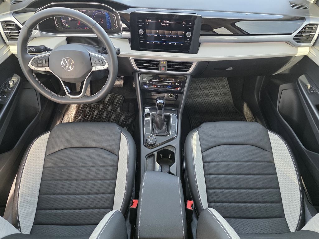 2026 Volkswagen Taos 1.5T SEL