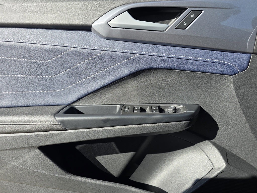 2026 Volkswagen Taos 1.5T SEL