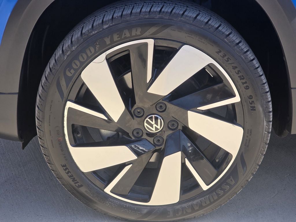 2024 Volkswagen Taos 1.5T SEL