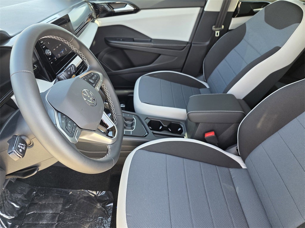 2025 Volkswagen Taos 1.5T S