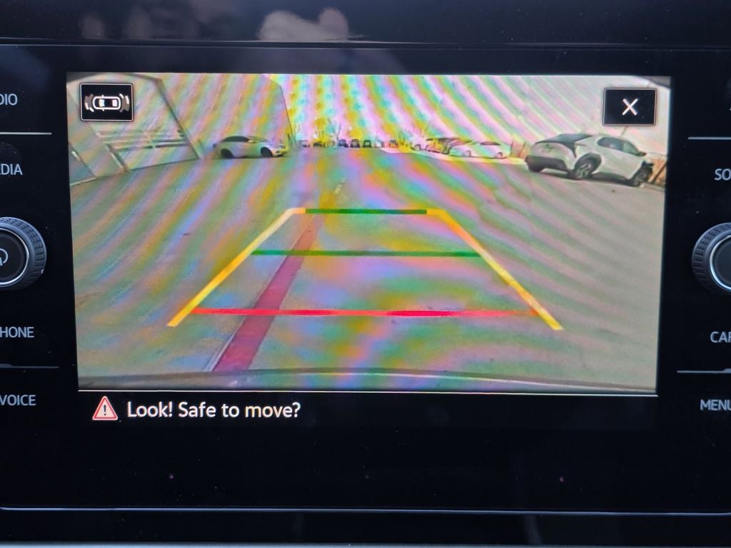 2025 Volkswagen Taos 1.5T SE