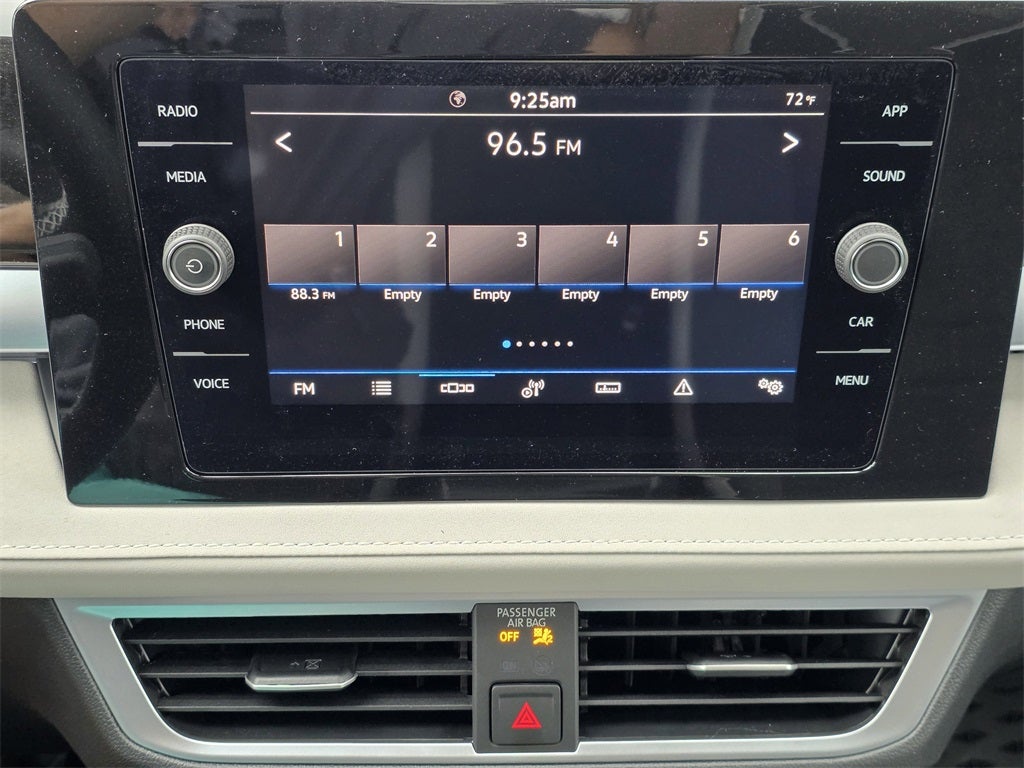 2025 Volkswagen Taos 1.5T SE