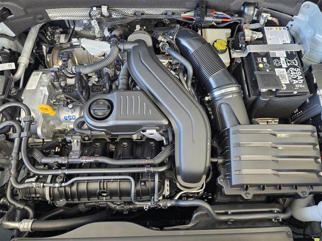 2025 Volkswagen Taos 1.5T SE