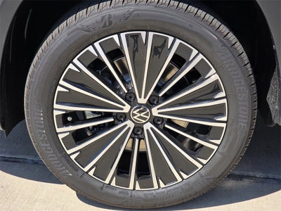 2025 Volkswagen Taos 1.5T SE