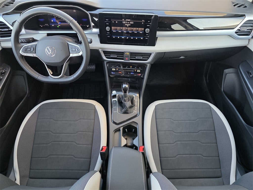 2026 Volkswagen Taos 1.5T SE